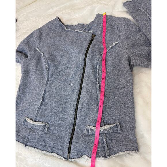 Soft Surroundings Assymetrical Zip Terry Jacket Light Blue Heather Size Medium - Picture 9 of 9